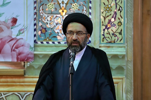 حرم حضرت معصومه (س) به مرکز اصلی برگزاری طرح ملی«زندگی با آیهها» تبدیل شده است