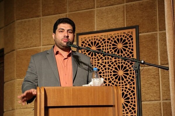 ایجاد خانه هنر در تمامی شهرستانها، از دغدغههای مهم حوزه هنری چهارمحال و بختیاری ایجاد خانه هنر در تمامی شهرستانها، از دغدغههای مهم حوزه هنری چهارمحال و بختیاری