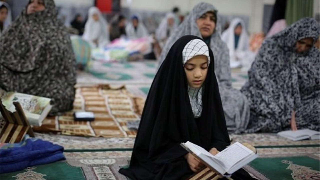 حضور بیش از هزار و ۵۰۰ دانش آموز گلستانی در مراسم اعتکاف / ۱۲ هزار نفر در مساجد گلستان معتکف شدند حضور بیش از هزار و ۵۰۰ دانش آموز گلستانی در مراسم اعتکاف / ۱۲ هزار نفر در مساجد گلستان معتکف شدند