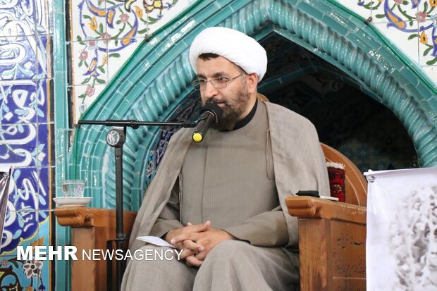 شب&zwnj; قدر فرصت پالایش روح و بصیرت افزایی است