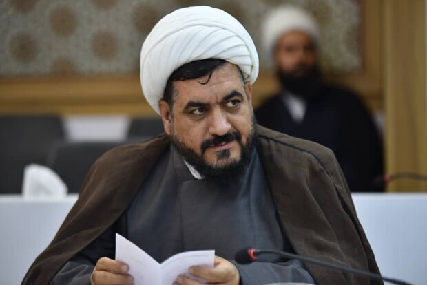 مداحان اهل بیت (ع) در خط مقدم جهاد تبیین قرار دارند مداحان اهل بیت (ع) در خط مقدم جهاد تبیین قرار دارند