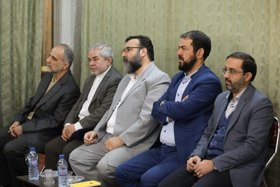 دیدار جمعی از شعرا و مداحان اهل بیت (ع) با امام جمعه قزوین