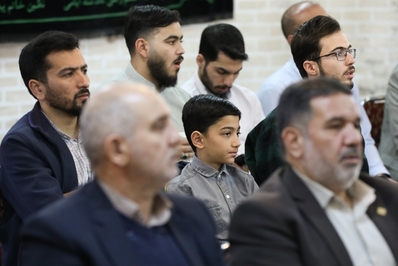 دیدار جمعی از شعرا و مداحان اهل بیت (ع) با امام جمعه قزوین