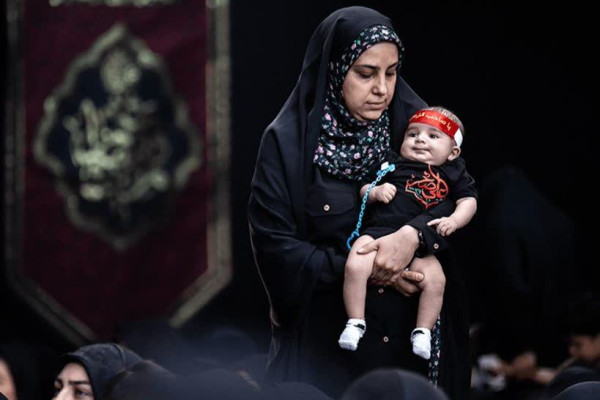 همایش عظیم شیرخوارگان حسینی در مهدیه سنندج